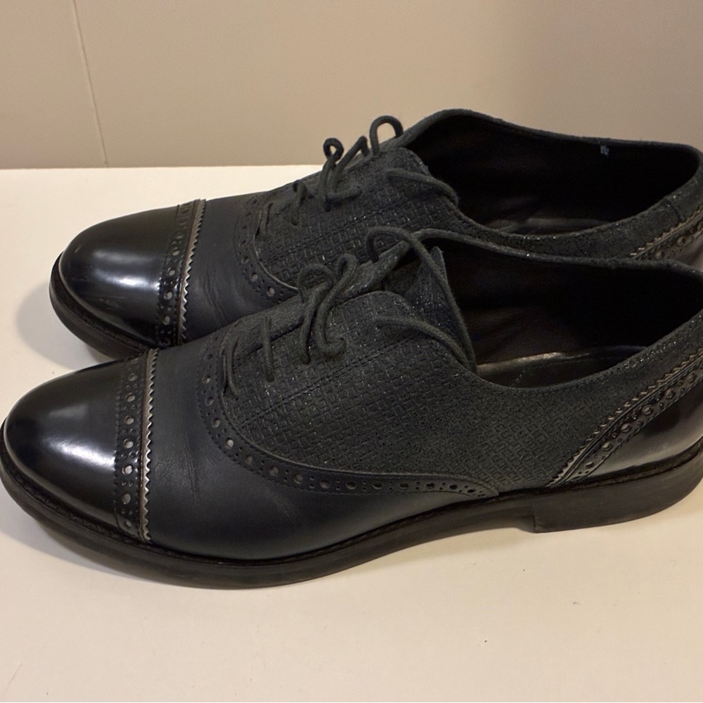 Geox Black Women's Oxfords